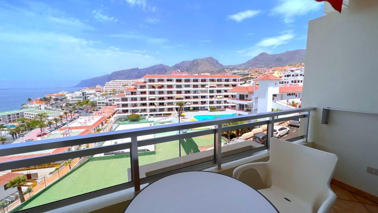 Arenas Negras 13, alojamiento con vistas a la Playa Apartamento Puerto de Santiago  Exterior foto